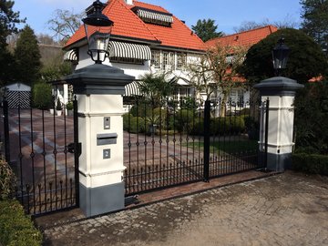 Prefab-poort geplaatst in Wassenaar